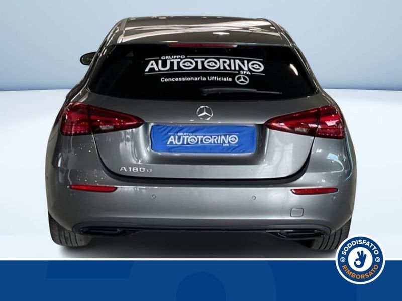 Mercedes-Benz A 180 2024