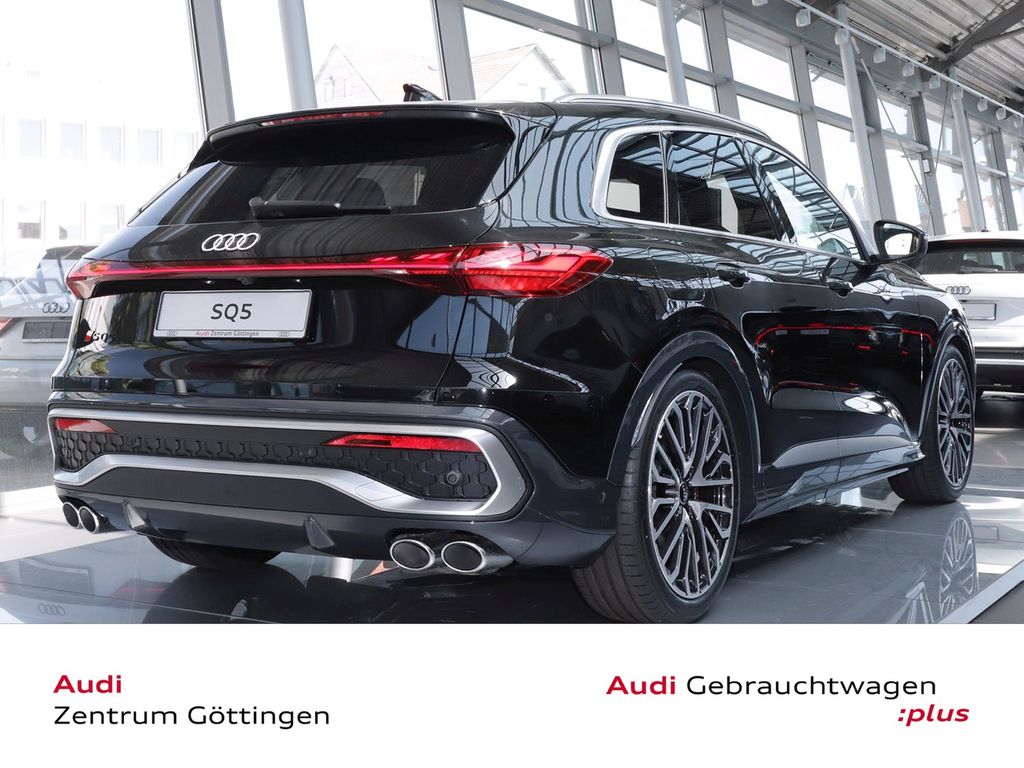 Audi SQ5 2025