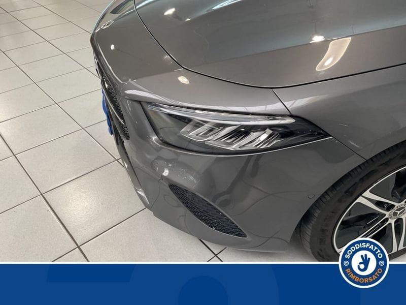 Mercedes-Benz A 180 2024