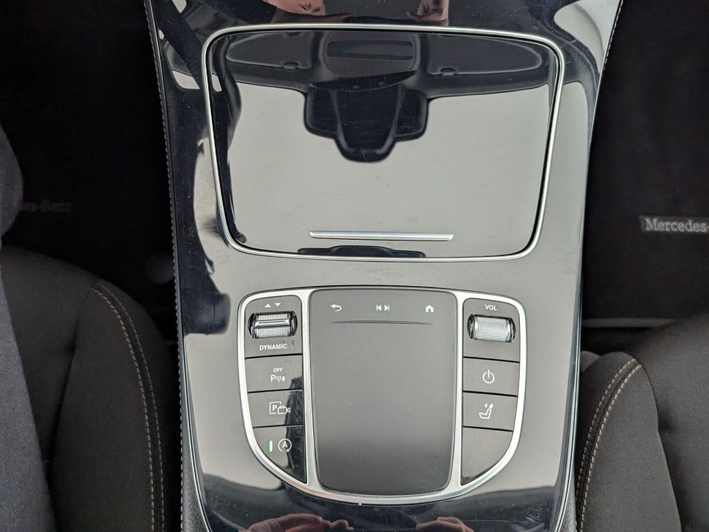 Mercedes-Benz E 220 2022