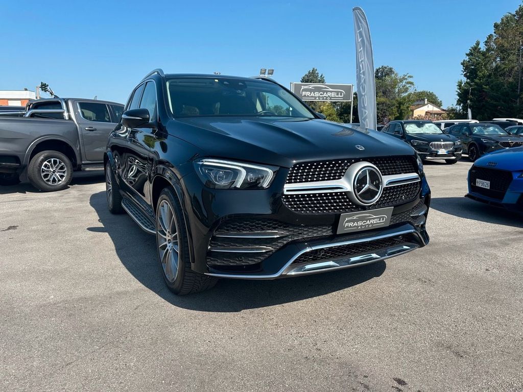 Mercedes-Benz GLE 300 2021