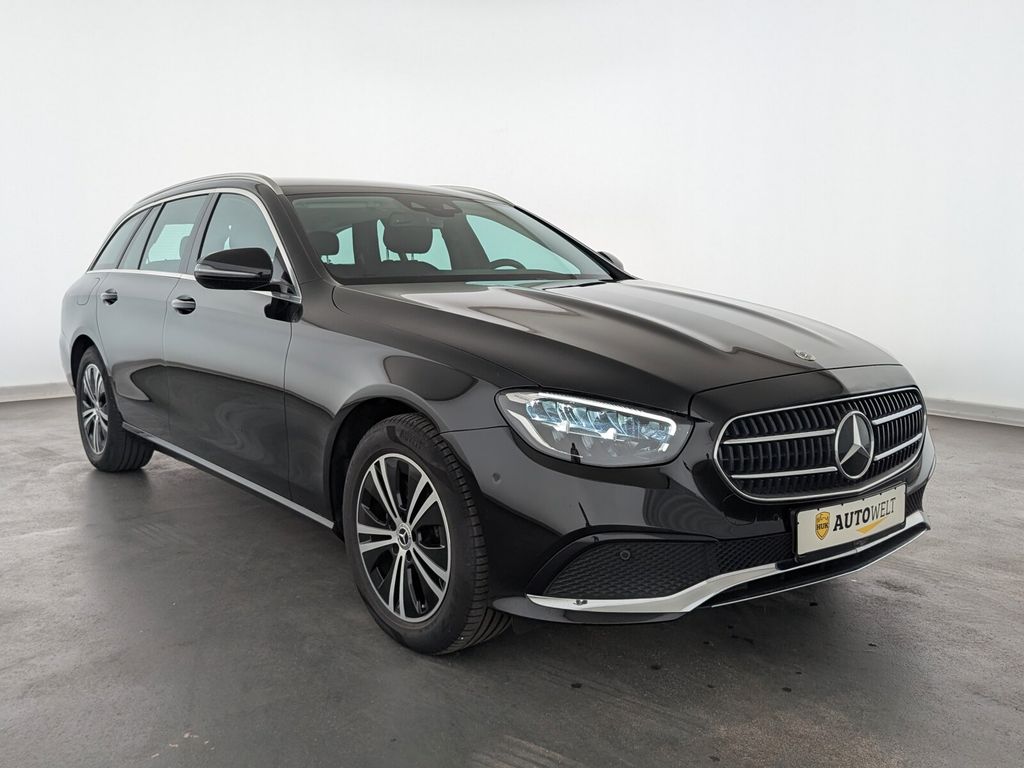 Mercedes-Benz E 220 2022