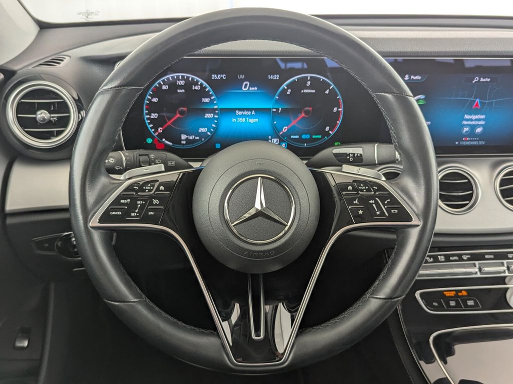 Mercedes-Benz E 220 2022