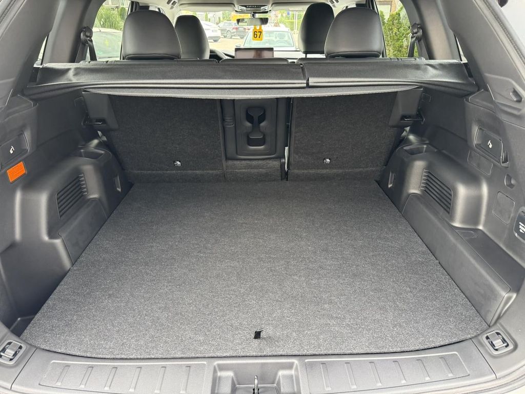 Mitsubishi Outlander 2025