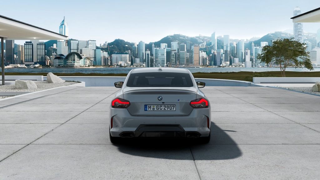 BMW M240i