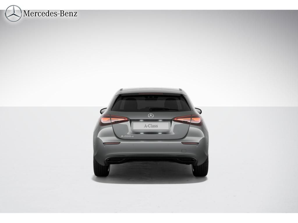 Mercedes-Benz A 200 2025