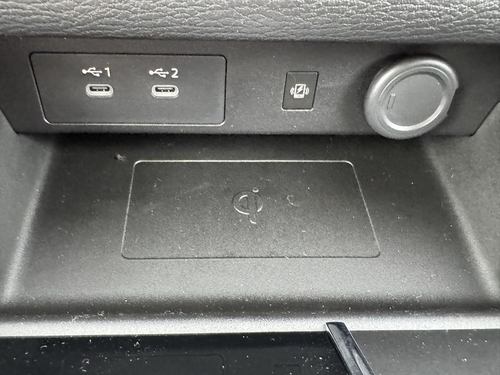 Mitsubishi Outlander 2025