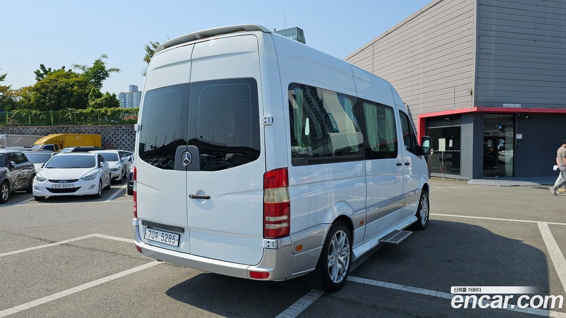 Mercedes-Benz Sprinter 2013