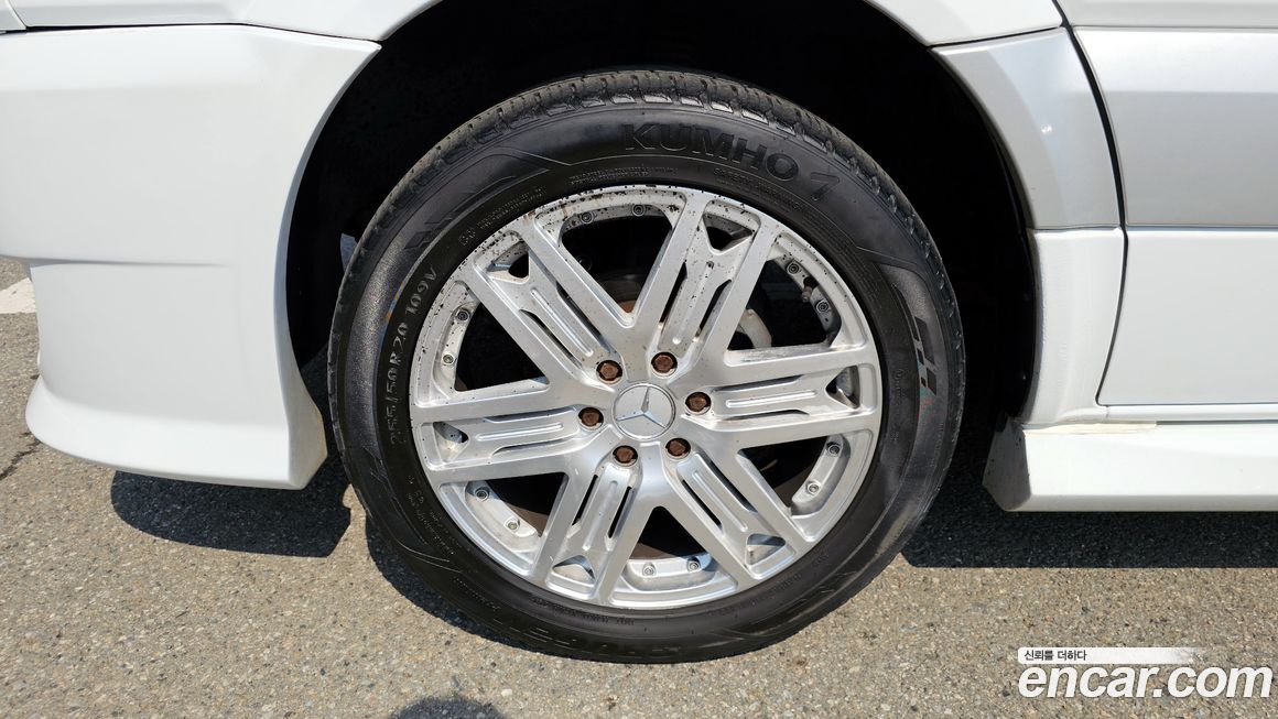 Mercedes-Benz Sprinter 2013