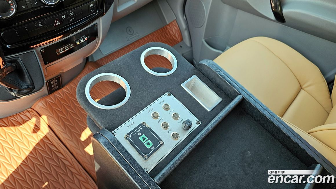 Mercedes-Benz Sprinter 2013