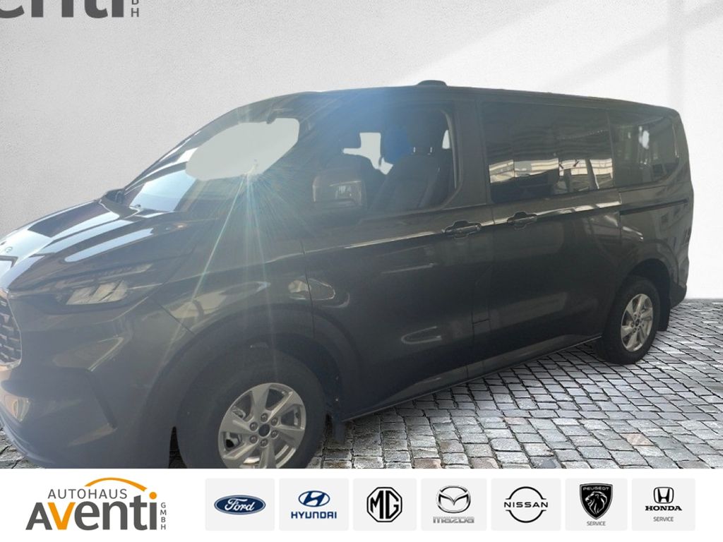 Ford Tourneo Custom 2025