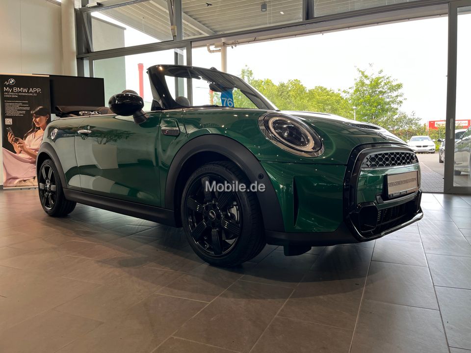 MINI Cooper S Cabrio 2024
