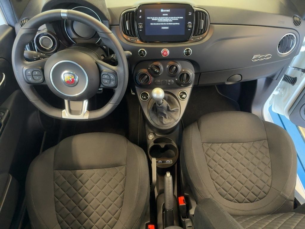 Abarth 595 2023