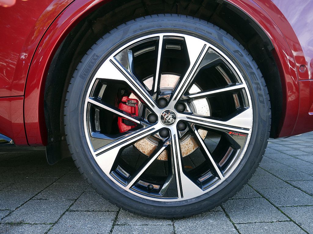 Audi SQ5 2023