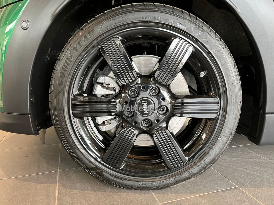 MINI Cooper S Cabrio 2024