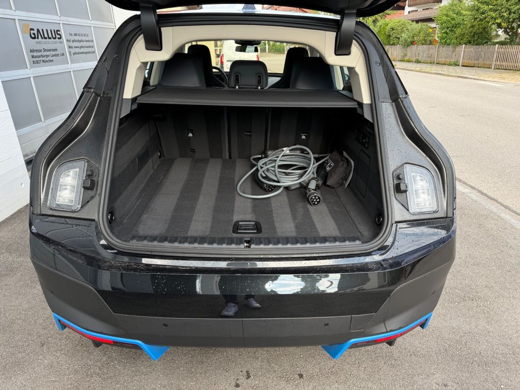 BMW iX 2024