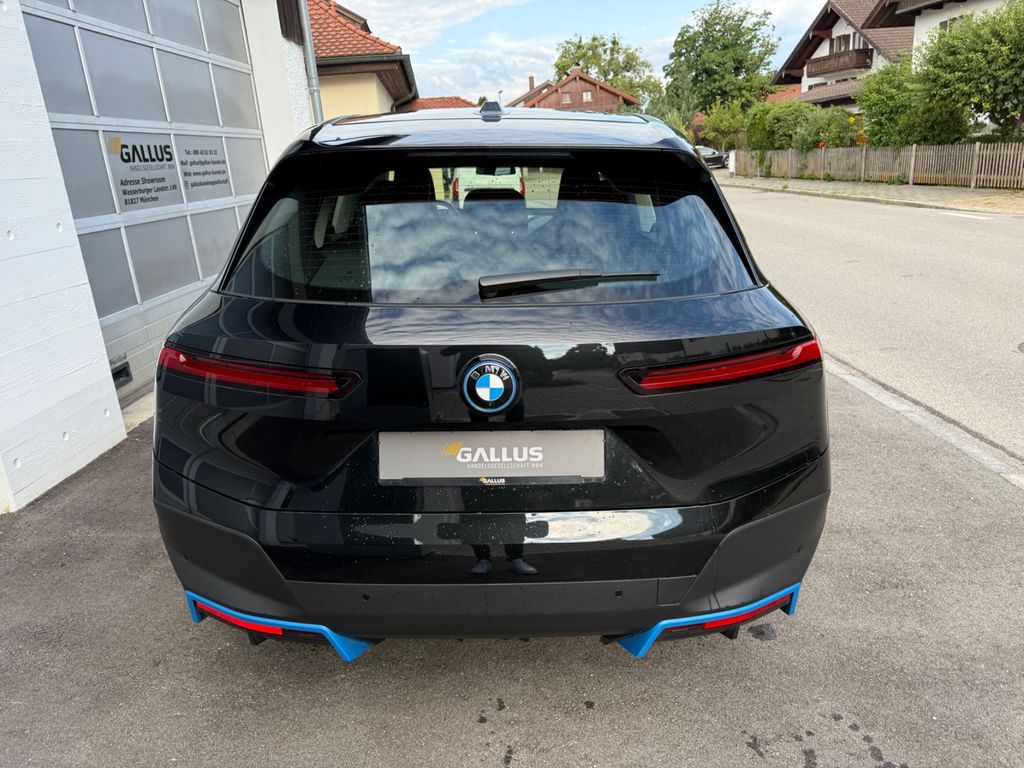 BMW iX 2024