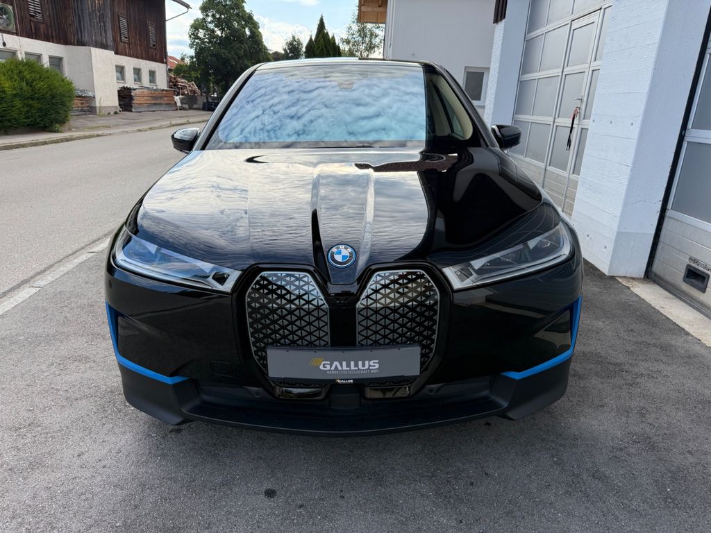 BMW iX 2024