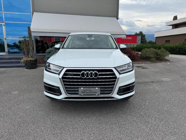 Audi Q7 2015