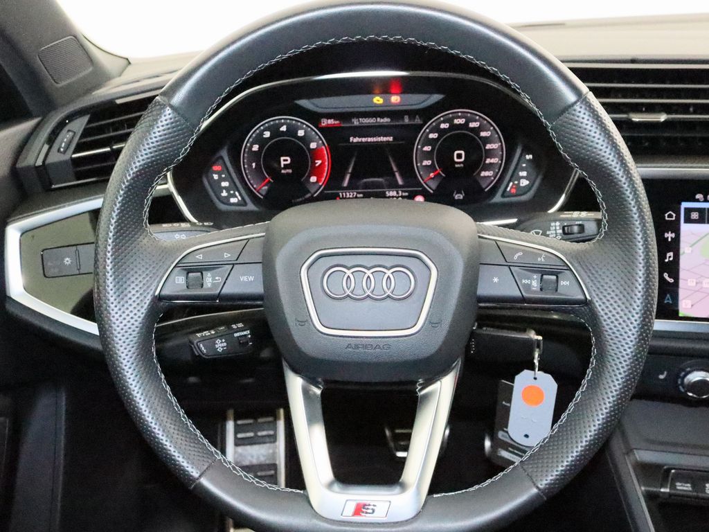 Audi Q3 2023