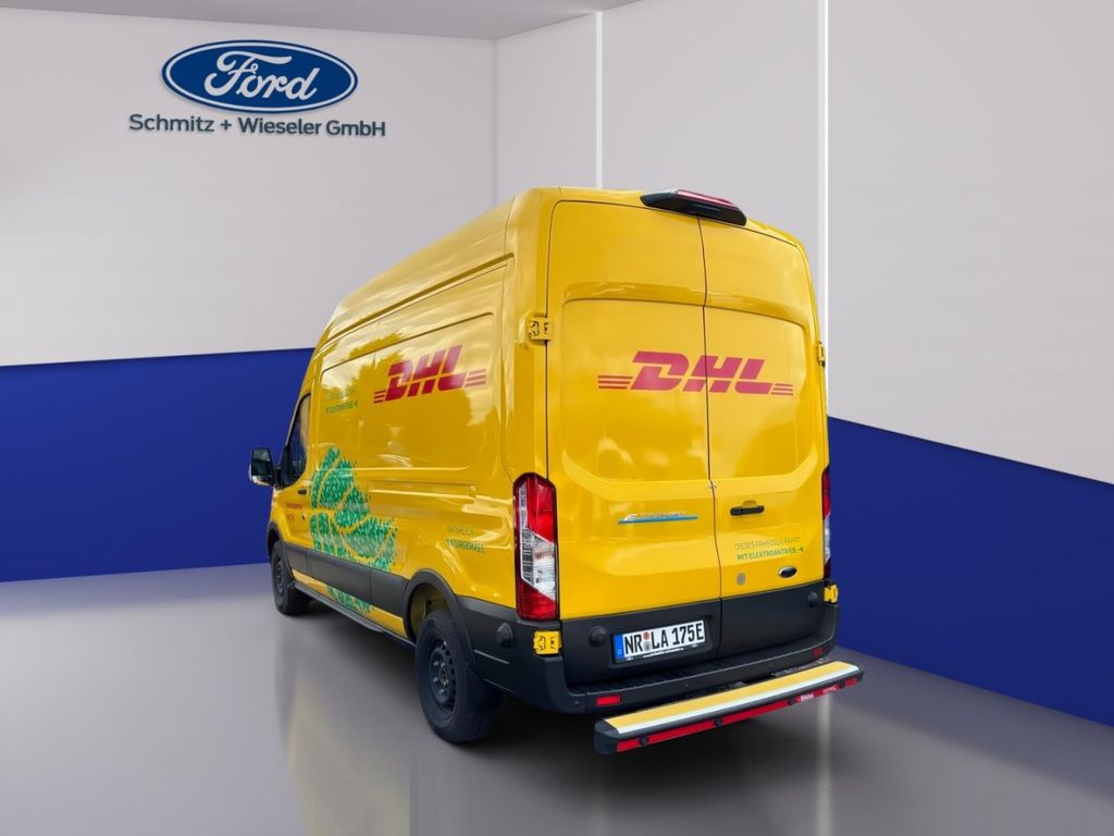 Ford Transit 2024