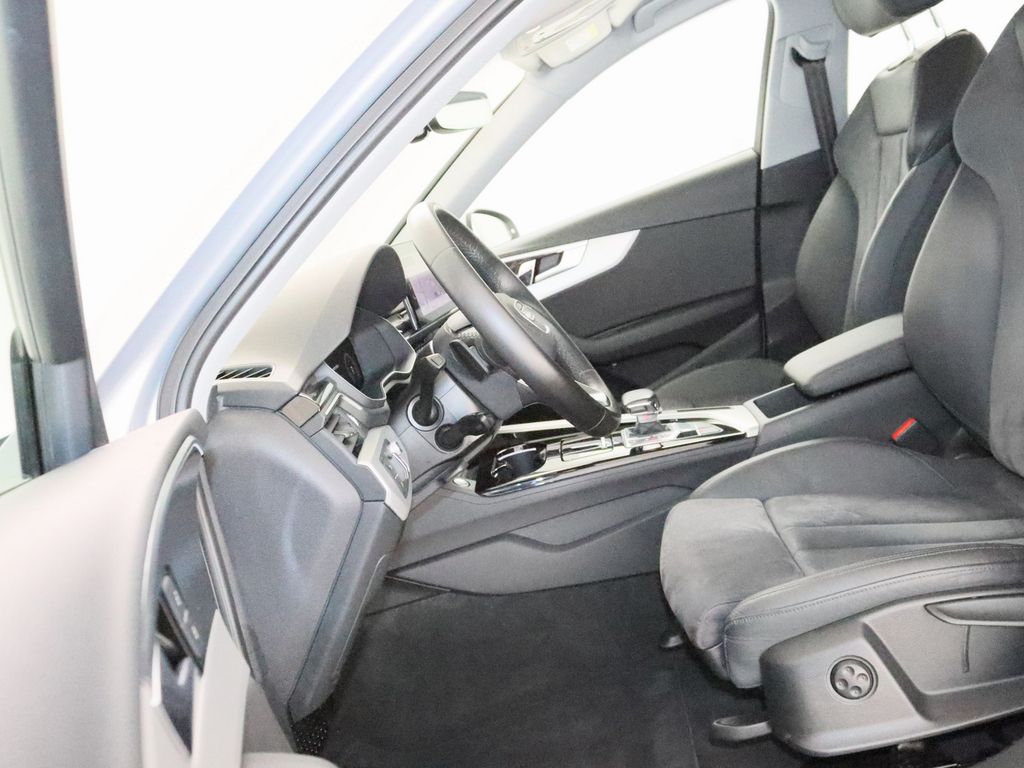 Audi A4 2022