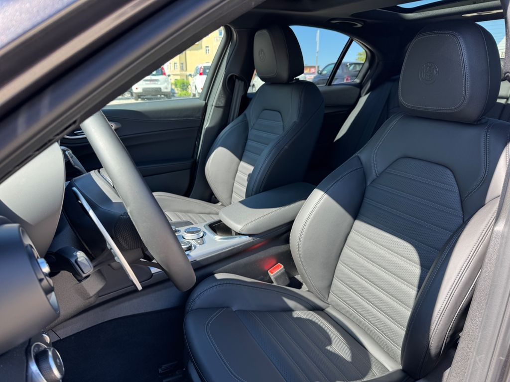 Alfa Romeo Giulia 2025