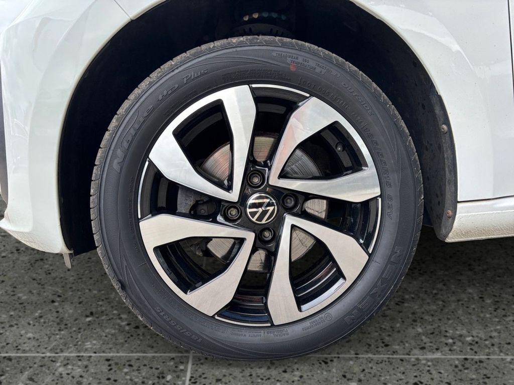 Volkswagen up! 2022