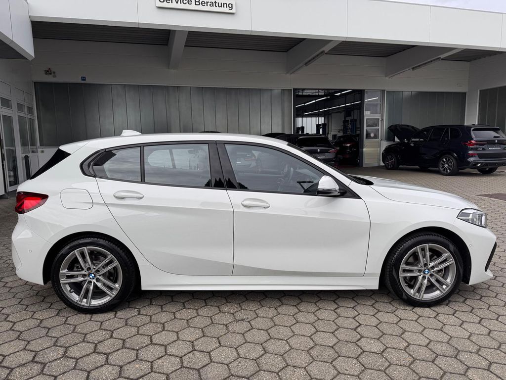 BMW 116 2023