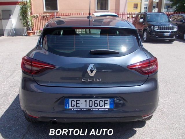 Renault Clio 2021