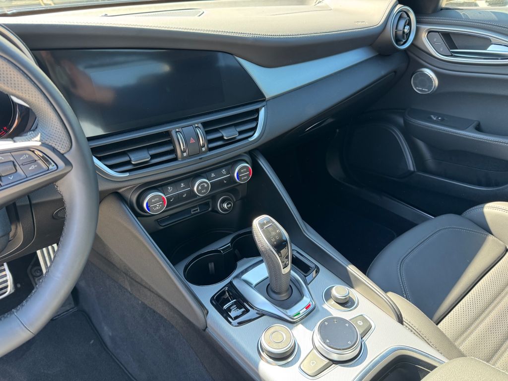 Alfa Romeo Giulia 2025