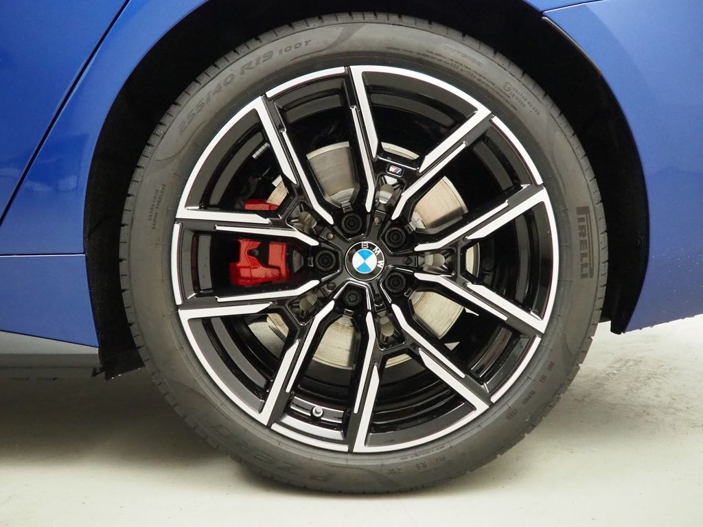 BMW i4 2024