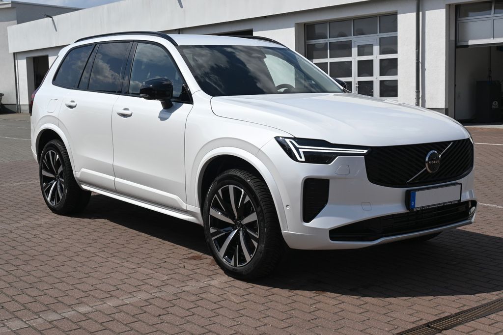 Volvo XC90 2025