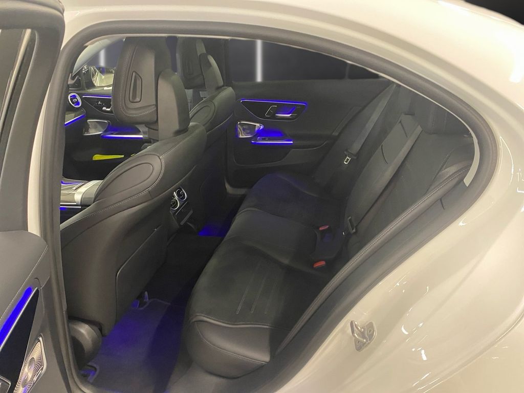 Mercedes-Benz C 300 2024