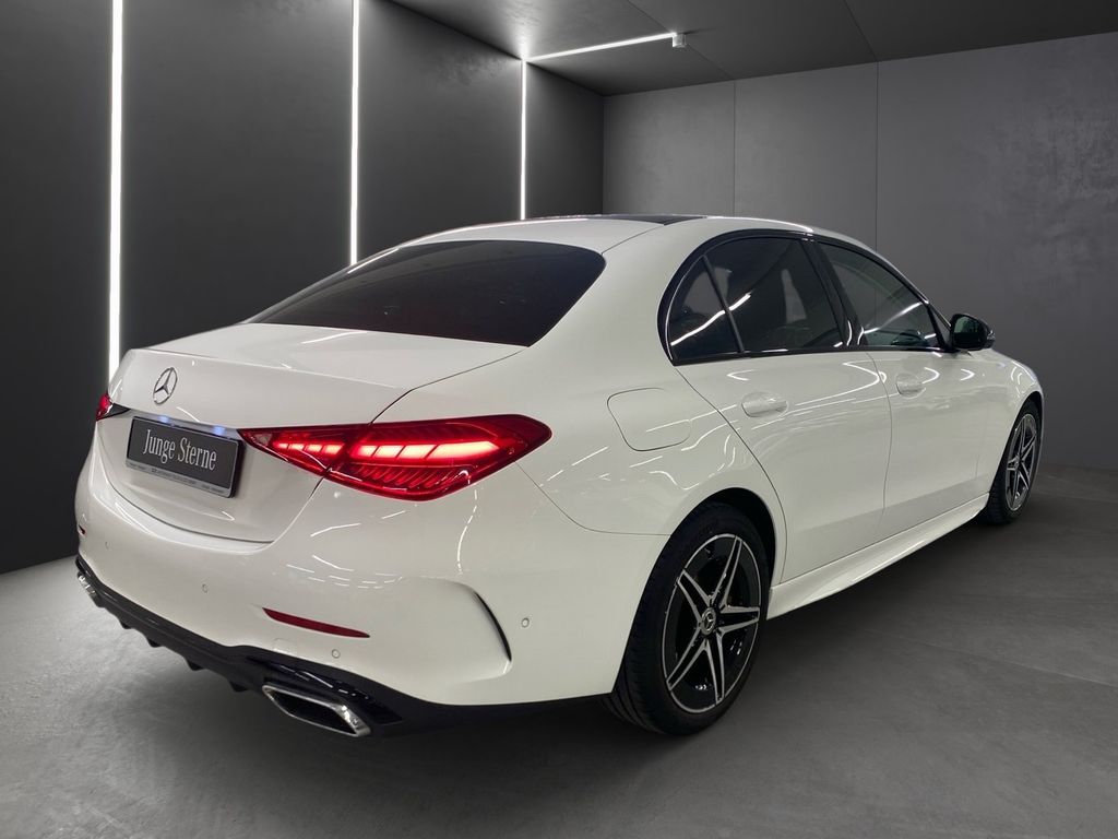 Mercedes-Benz C 300 2024