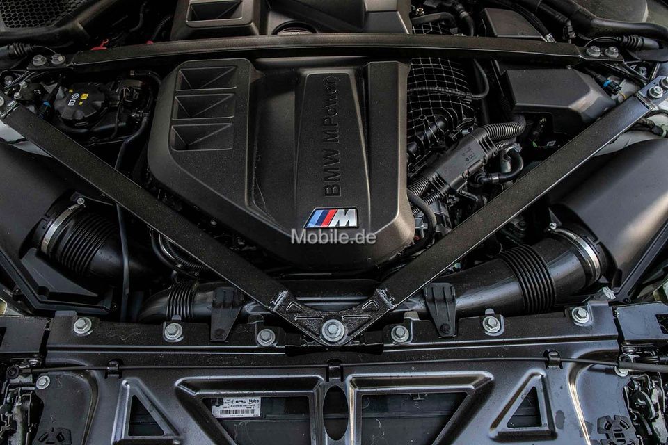 BMW M4 2024
