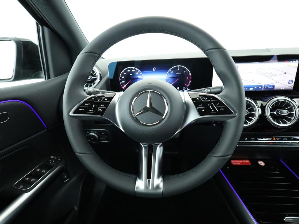 Mercedes-Benz B 200 2025