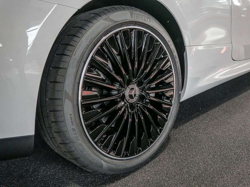 Mercedes-Benz CLE 220 2025