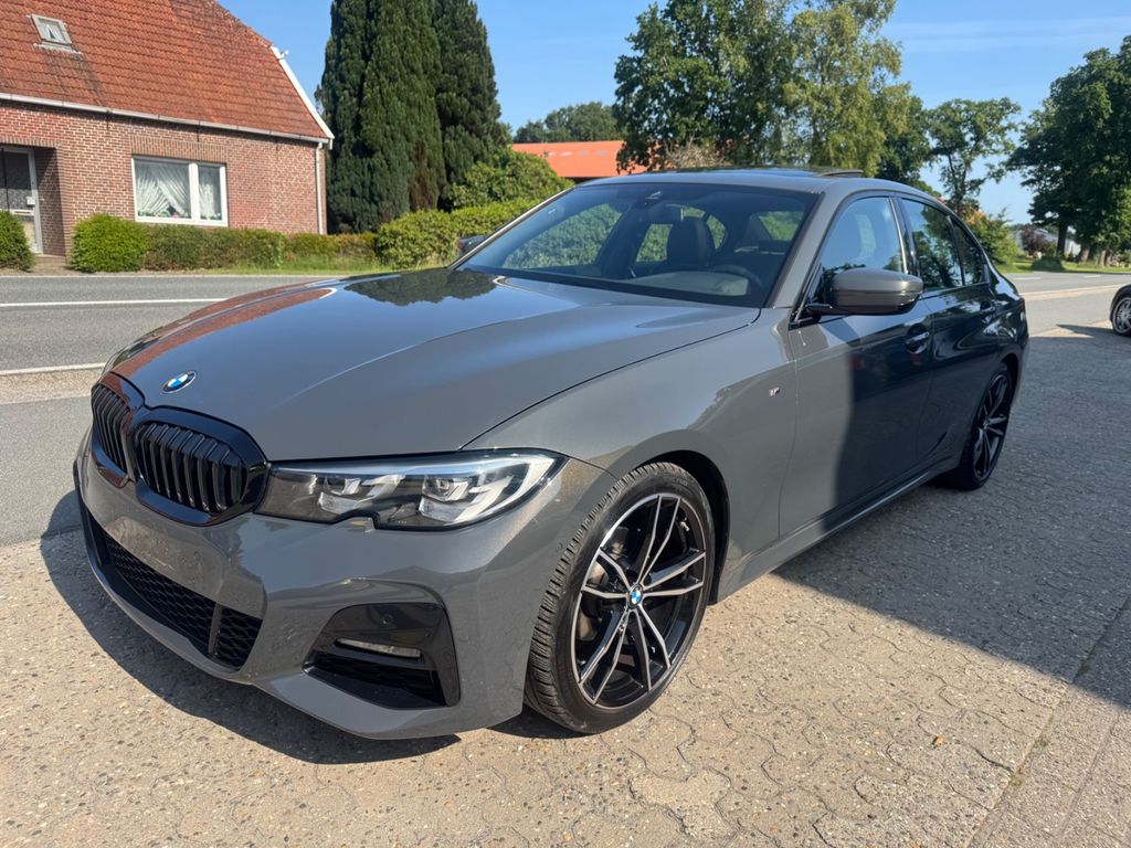 BMW 318 2021