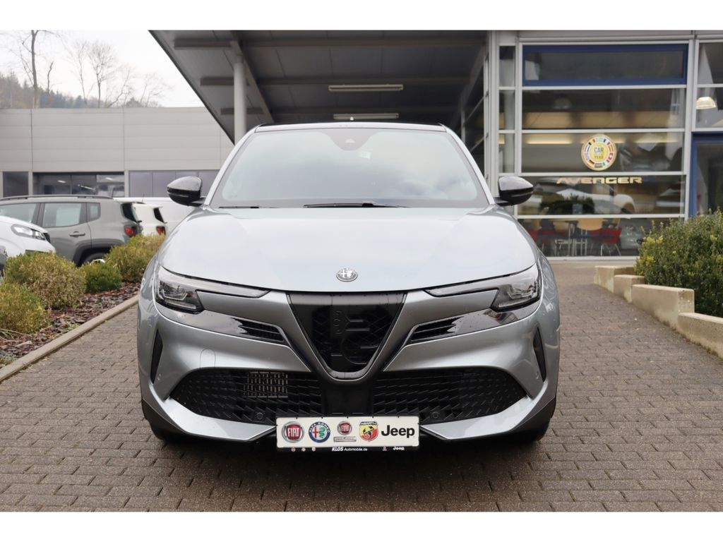 Alfa Romeo Junior 2025