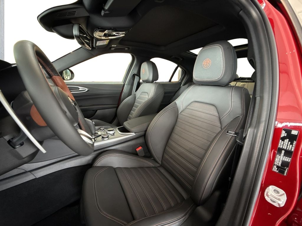 Alfa Romeo Giulia 2025