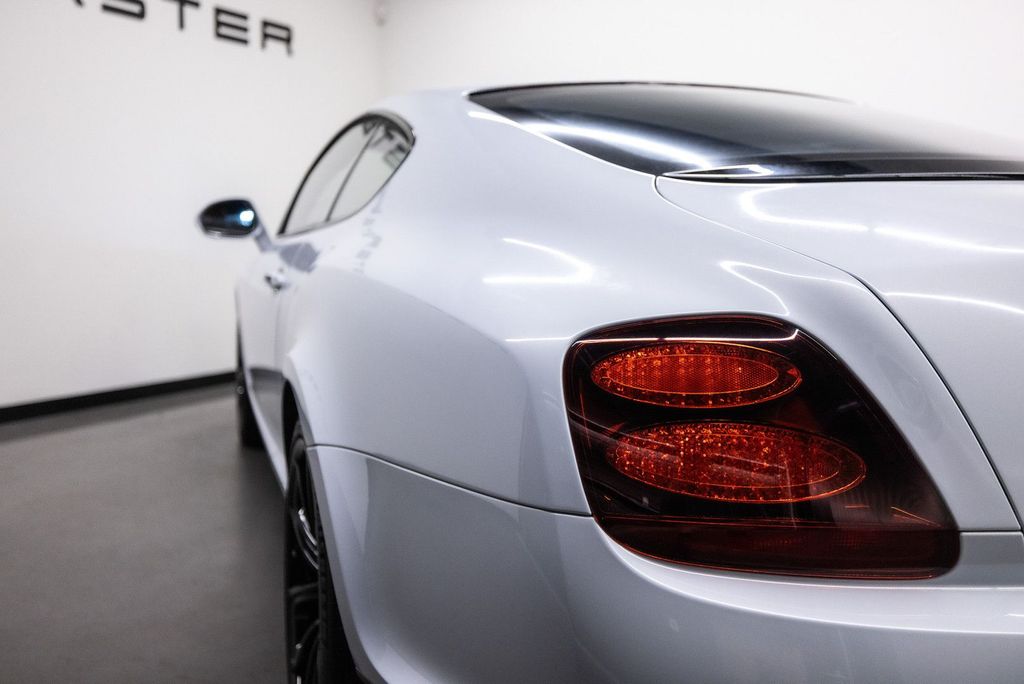 Bentley Continental GT 2011