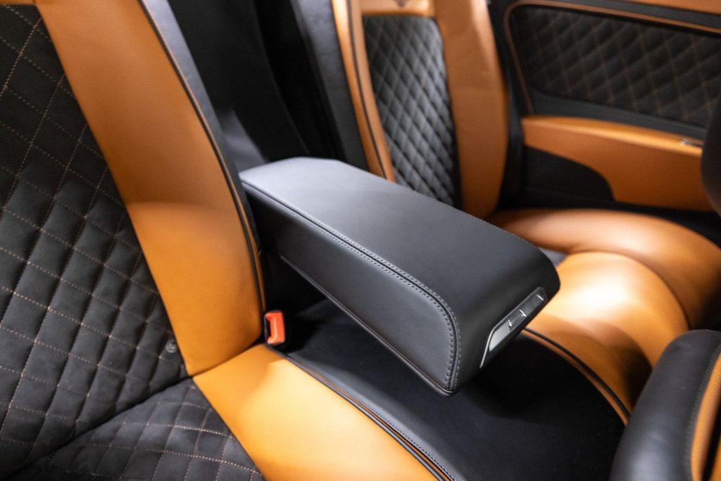 Bentley Continental GT 2011