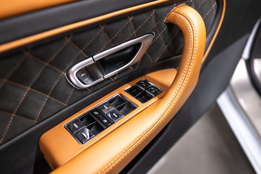 Bentley Continental GT 2011