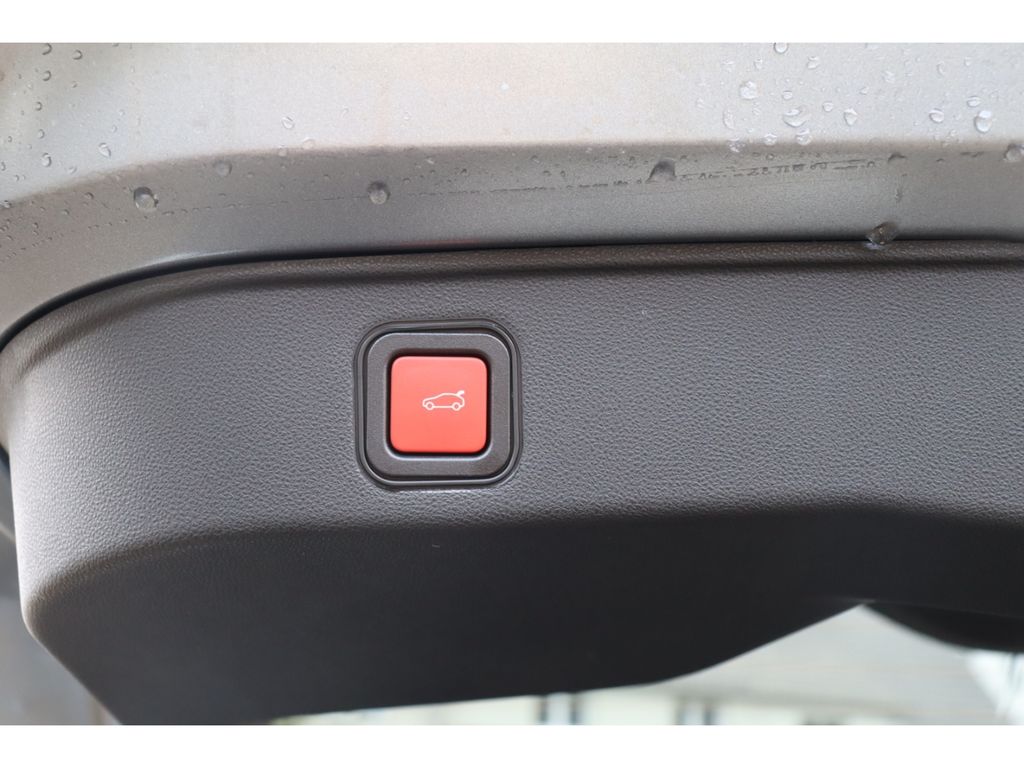 Alfa Romeo Junior 2025