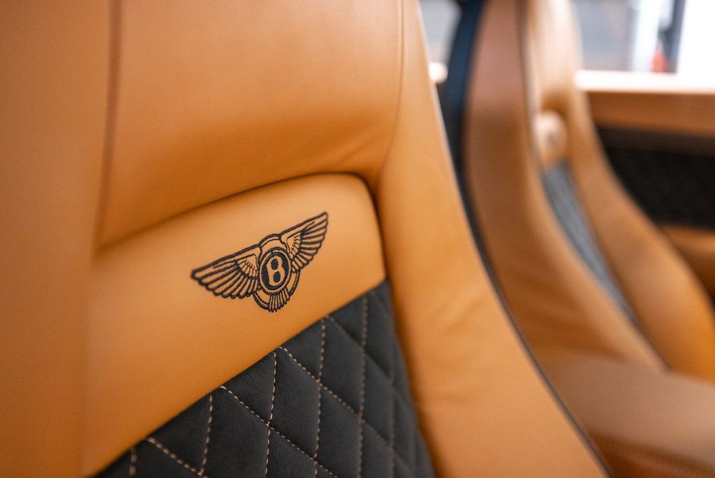 Bentley Continental GT 2011