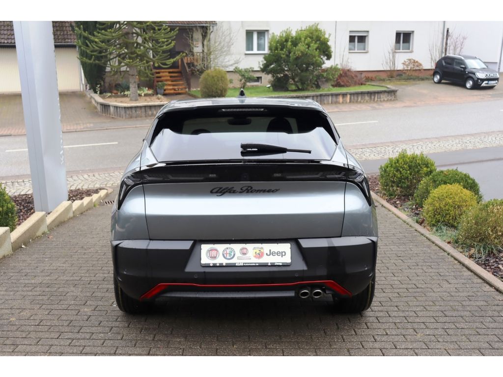 Alfa Romeo Junior 2025