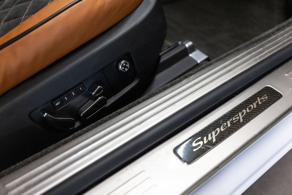 Bentley Continental GT 2011