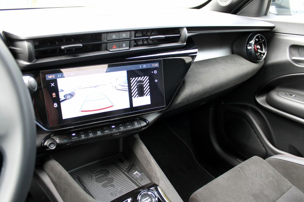 Alfa Romeo Junior 2025