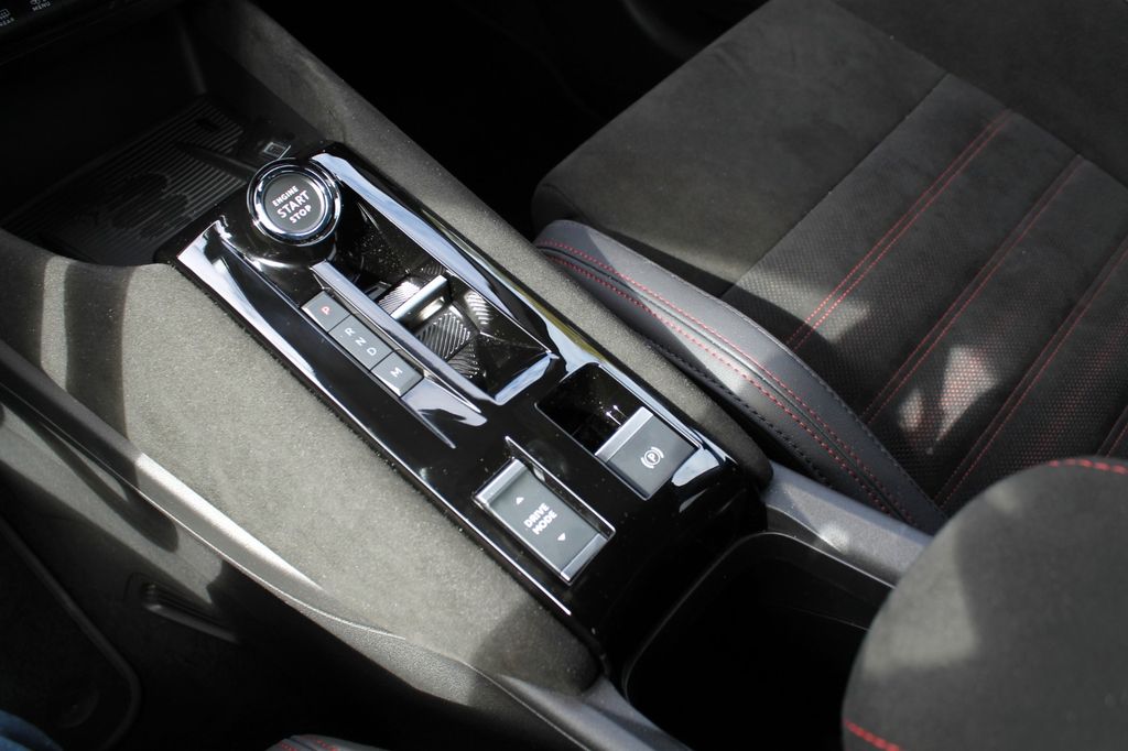 Alfa Romeo Junior 2025